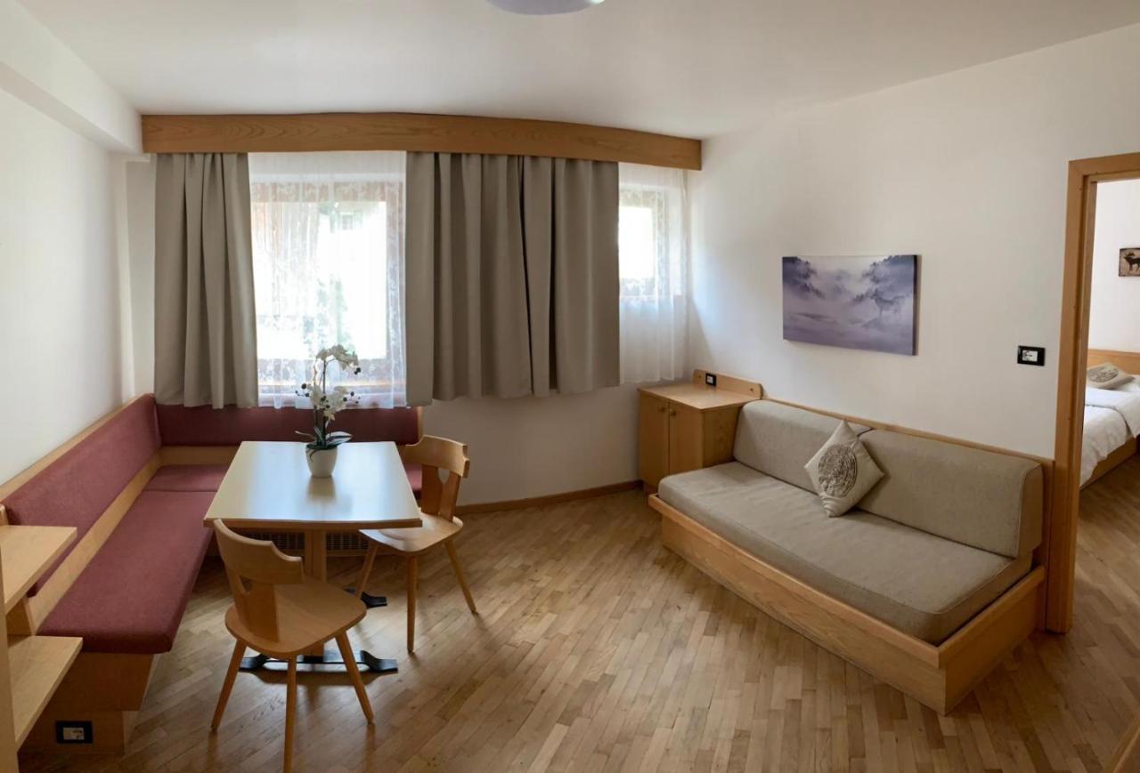 Bed & Breakfast Garni Tobia Campitello di Fassa Εξωτερικό φωτογραφία