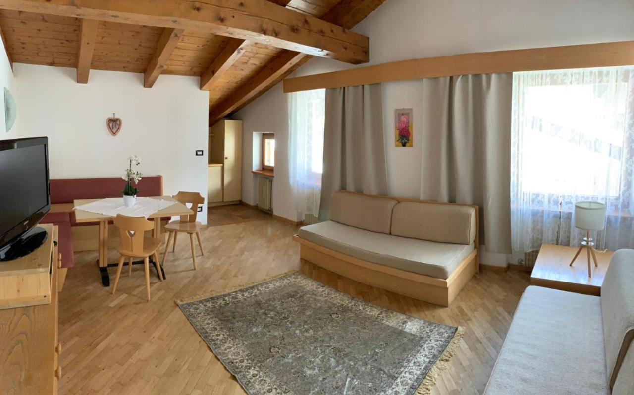 Bed & Breakfast Garni Tobia Campitello di Fassa Εξωτερικό φωτογραφία